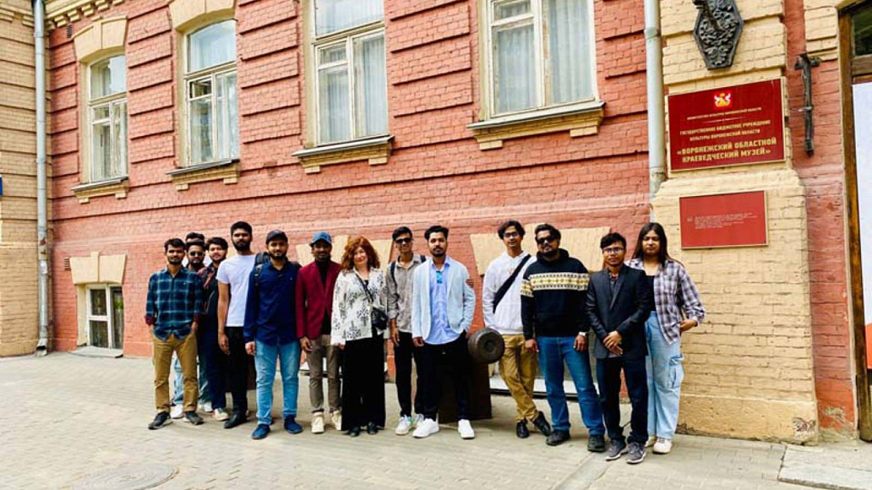В Воронеже иностранные студенты приобщаются к русской культуре