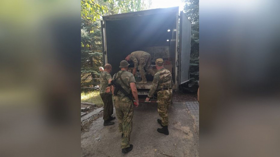 Казаки доставили более 4,5 тонны гуманитарного груза в зону СВО 