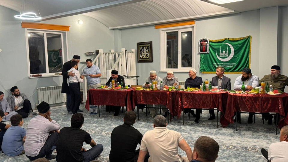 Председатель ДУМ Воронежской области принял участие в Маджлисе в Белгороде