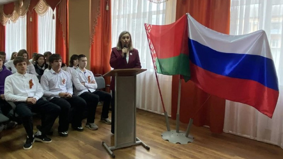 Лиски и Минск связал телемост в память о Герое Советского Союза Викторе Ливенцеве