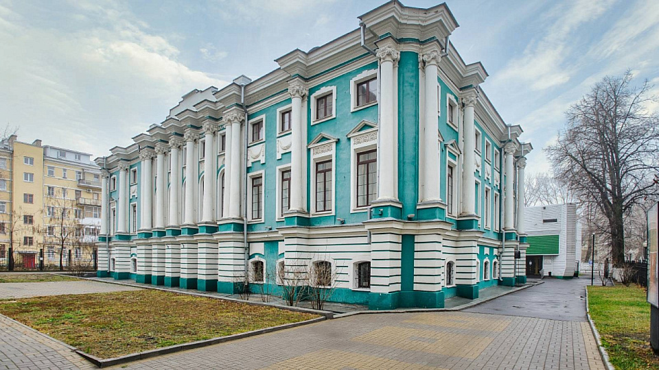 Воронежцев познакомят с христианскими мотивами в творчестве русских художников