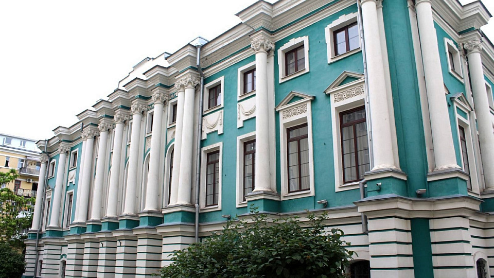 В Воронеже открылась экспозиция работ художников из регионов Содружества «Донбасс»