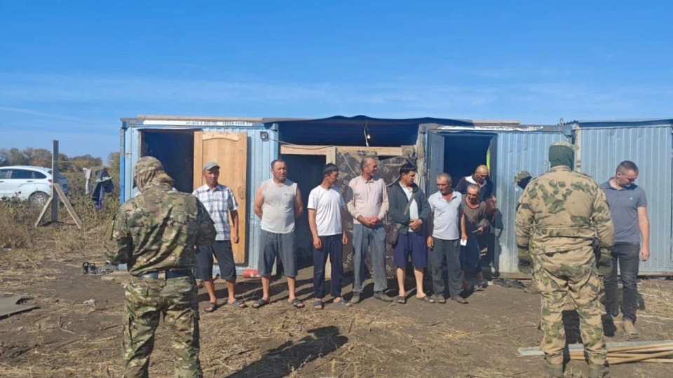 В Воронежской области провели рейд по проверке соблюдения миграционного законодательства