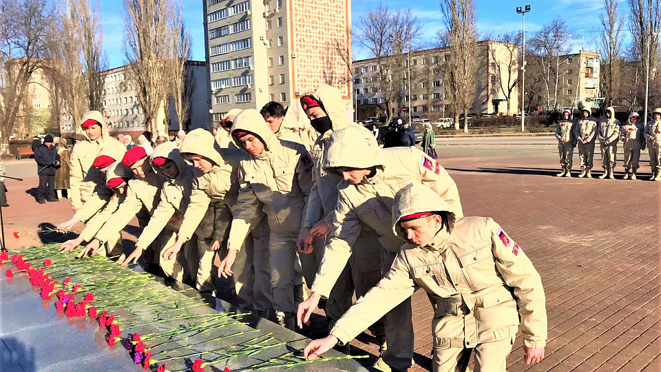 В Нововоронеже почтили память героев блокадного Ленинграда