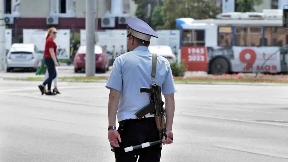 В Воронеже прошёл очередной рейд по выявлению таксистов-мигрантов