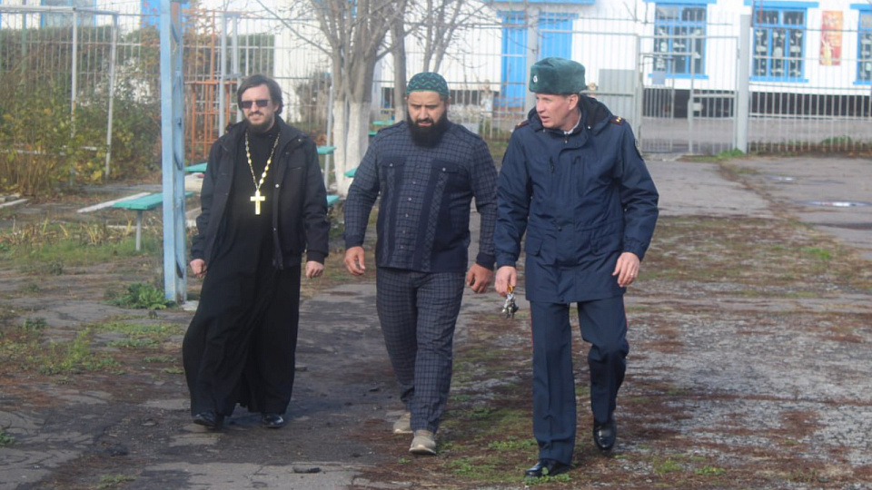 В Воронежских колониях с осуждёнными встретились представители традиционных религий