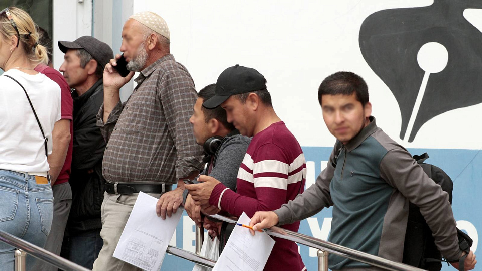 РАН: В российских мегаполисах сокращается славянская популяция