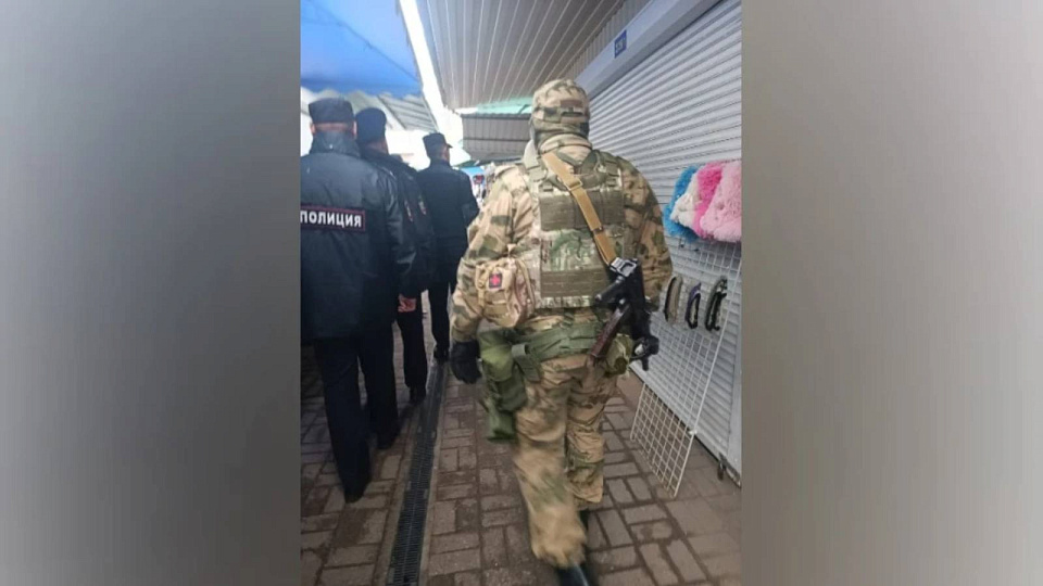 Воронежские силовики выявили нелегальных мигрантов в Лискинском районе 