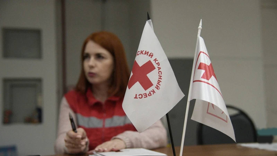 Воронежское отделение Красного Креста навестило в Новохопёрске и Таловой переселенцев из соседних регионов