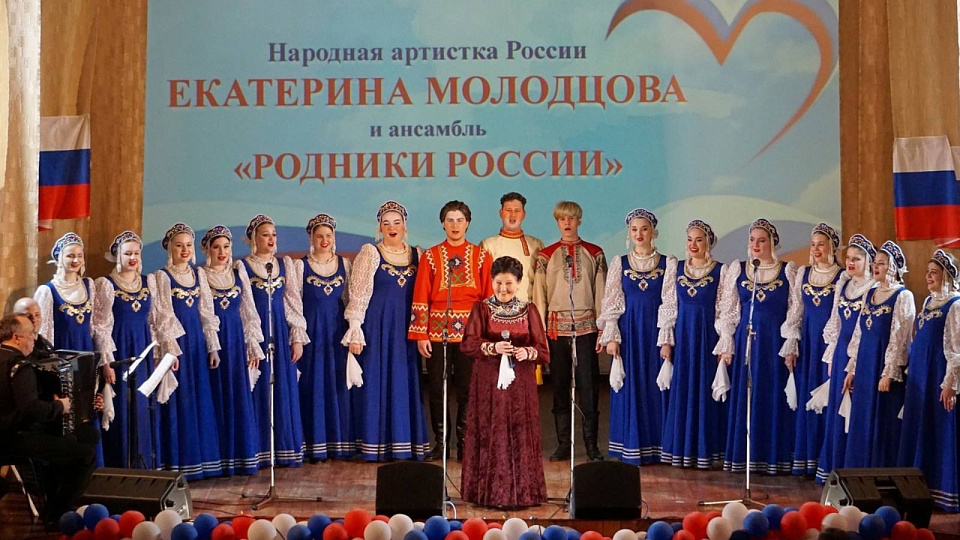Екатерина Молодцова выступила с концертом в Поворино