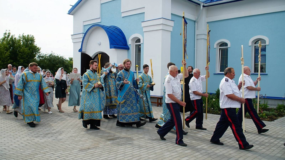 В Воронежской области освятили храм в честь иконы Божией Матери «Спорительница хлебов»