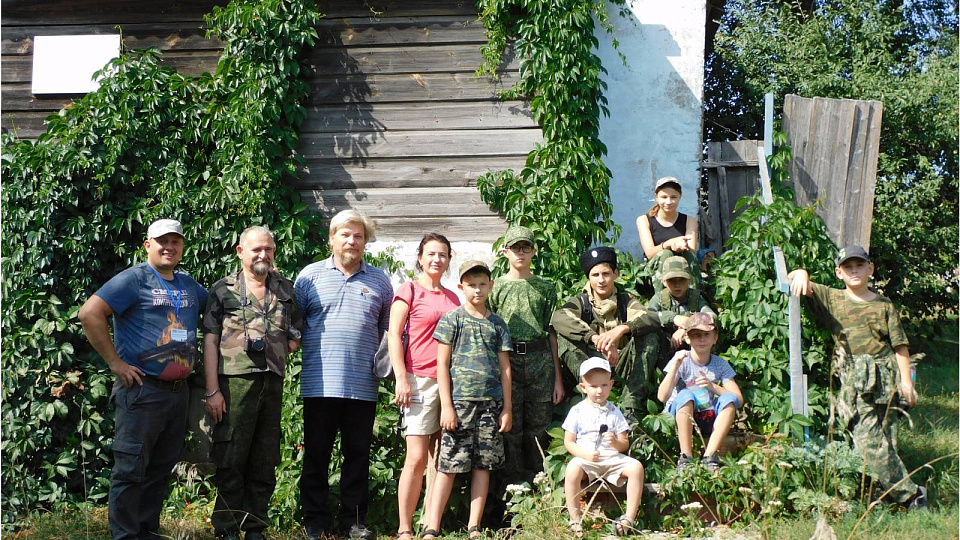 Семилукские казачата посетили урочище «Семидубравное» и заказник «Землянский»