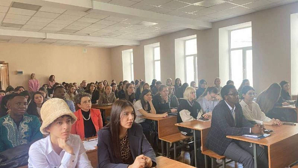 В Воронеже в третий раз обсудили взаимодействие русской и франкоязычной культуры