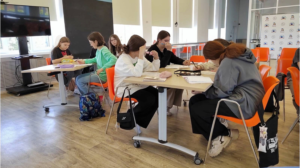 В Воронеже старшеклассники прошли подготовку в XVII Летней лингвистической школе