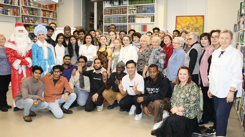 Новый год с национальным акцентом 