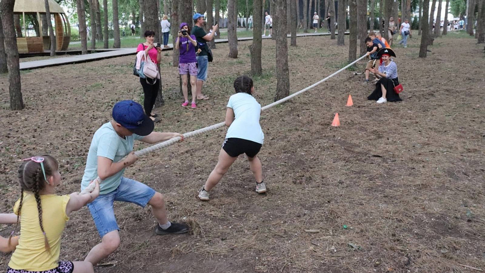 В Воронеже библиотекари освоили ещё один городской парк