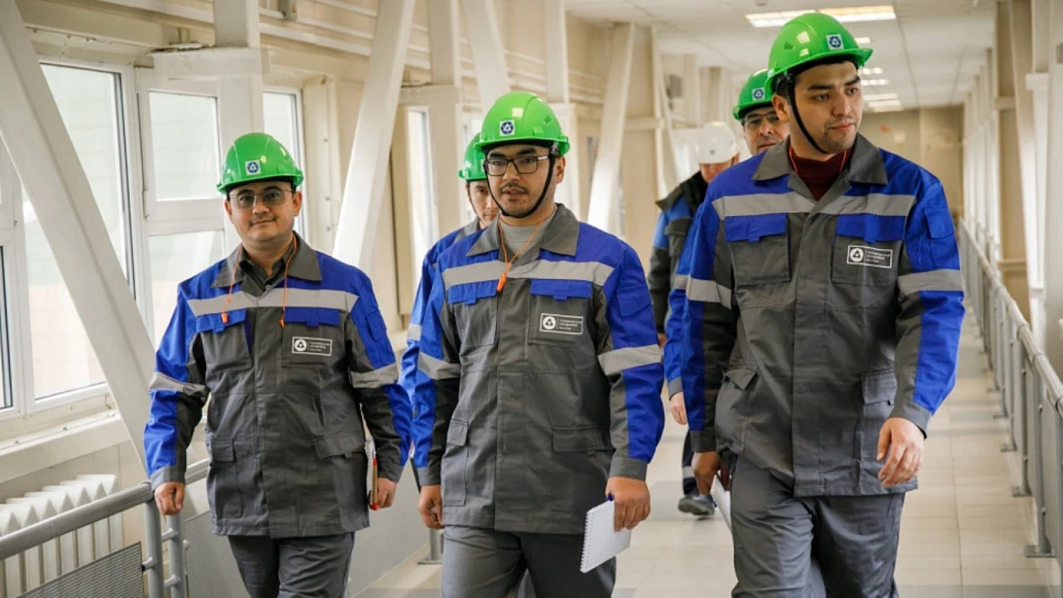 Нововоронежские атомщики поделились опытом с коллегами из Узбекистана 