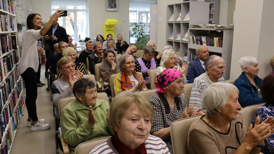 Воронежцы стали участниками осеннего литературно-музыкального праздника