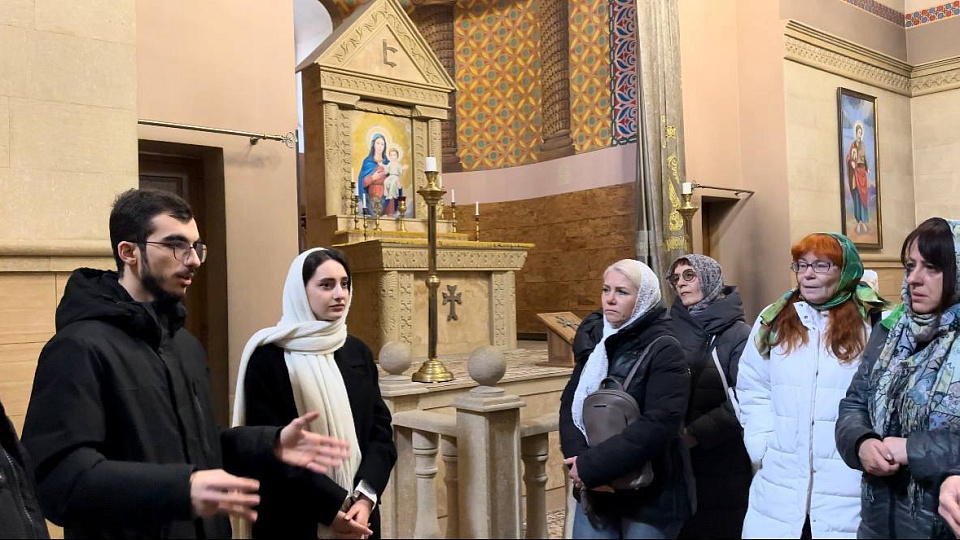 Воронежцы познакомились с духовной жизнью армянской общины региона