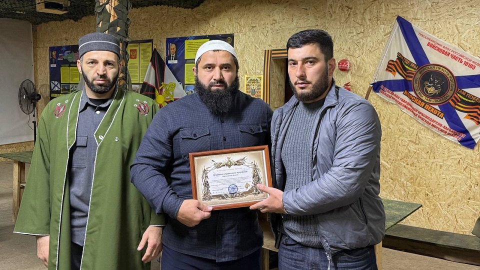 Председатель ДУМ Воронежской области посетил зону СВО с гуманитарной миссией