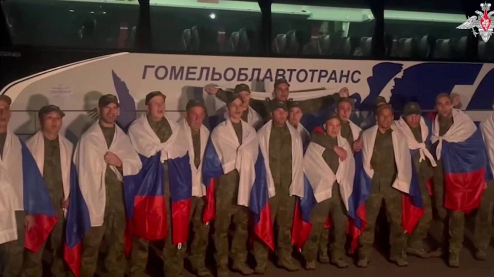 Трое воронежских бойцов вернулись из украинского плена