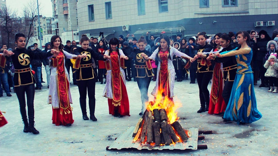 Воронежские армяне отмечают национальный праздник Терендез