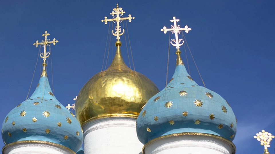 Президент России подписал закон о запрете искажения религиозных символов