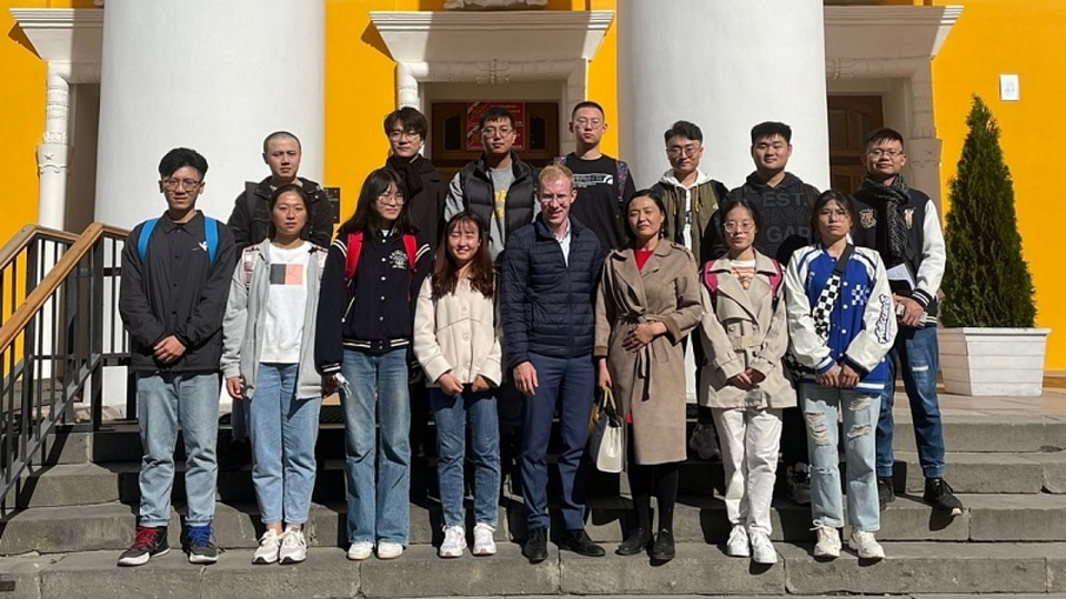 Воронеж встретил студентов из Китая