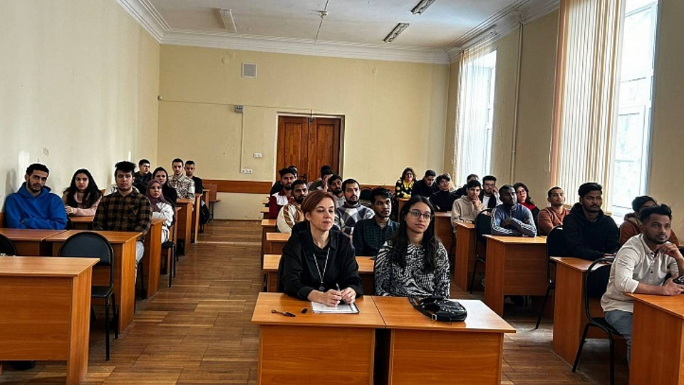 Воронежские студенты из Азии и Африки получили дипломы пушкинского фестиваля