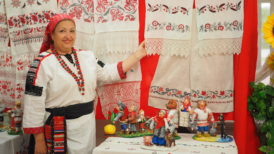 История в рушниках и салфетках